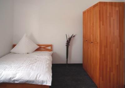 Inwest Hotel Garni Crailsheim Ngoại thất bức ảnh